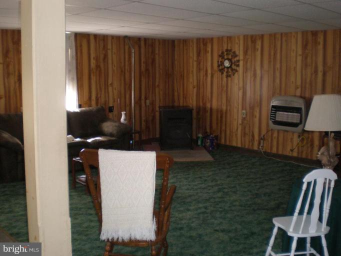 18152 Spring Run Road Dry Run, PA 17220 - Photo 7 of 29 a living room with furniture