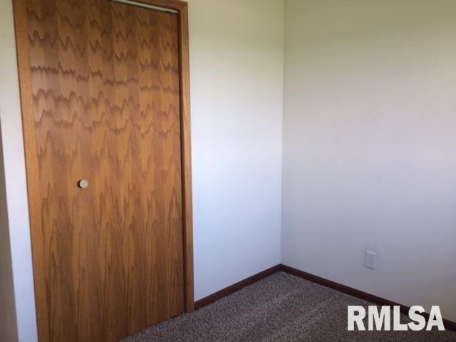 13820 140th Street West Taylor Ridge, IL 61284 - Photo 5 of 9