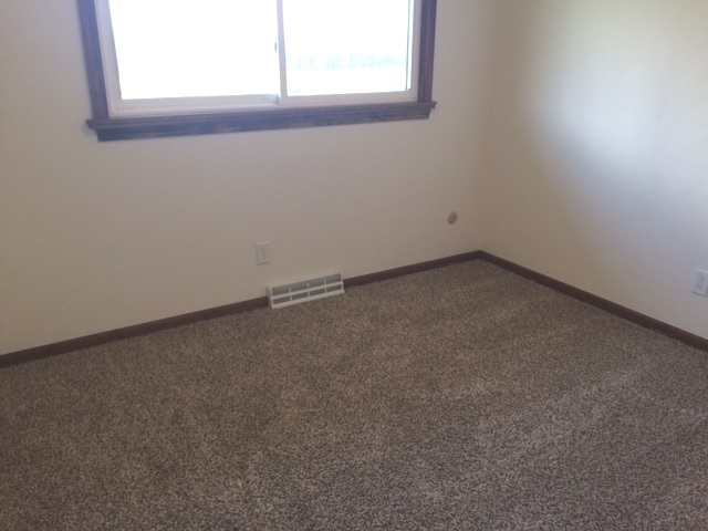 13820 140th Street West Taylor Ridge, IL 61284 - Photo 6 of 9