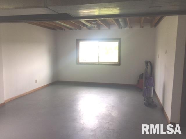13820 140th Street West Taylor Ridge, IL 61284 - Photo 8 of 9