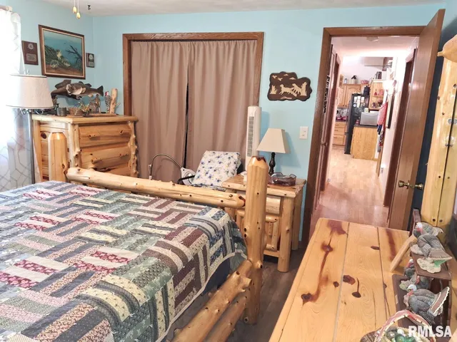 $179,900 | 757 West Locust Street, Canton, IL 61520