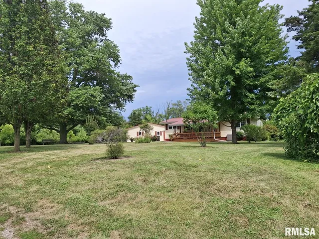 $179,900 | 757 West Locust Street, Canton, IL 61520