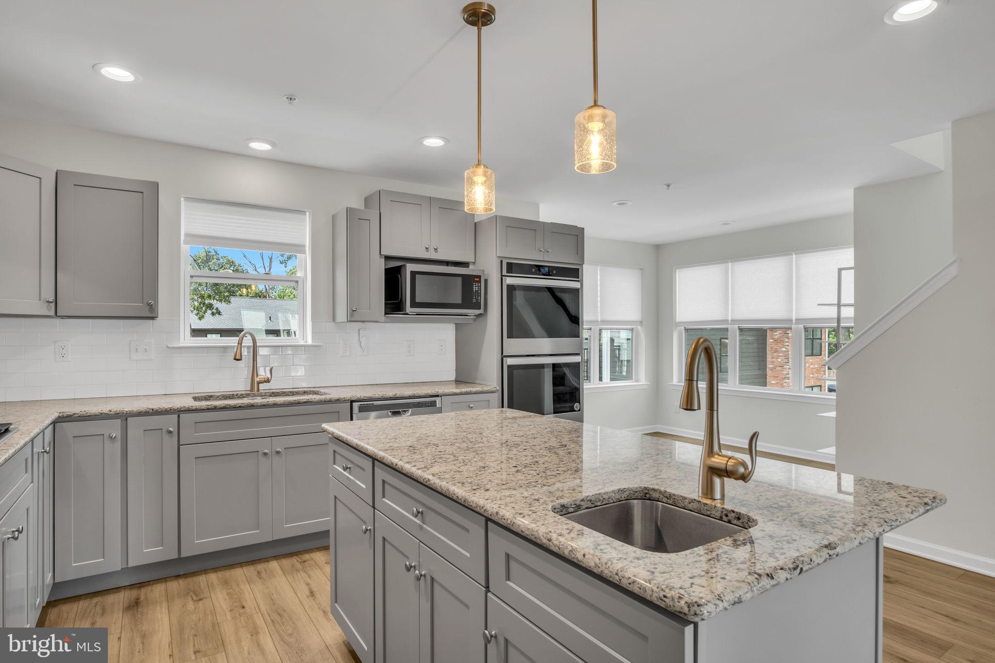 127 High Pointe Drive, Unit 31 Hummelstown, PA 17036 - Photo 11 of 28 Modern kitchen with elegant finishes.