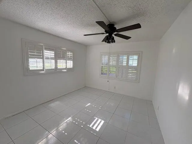 $1,600 | 431 Mansfield F, Unit K, Boca Raton, FL 33434