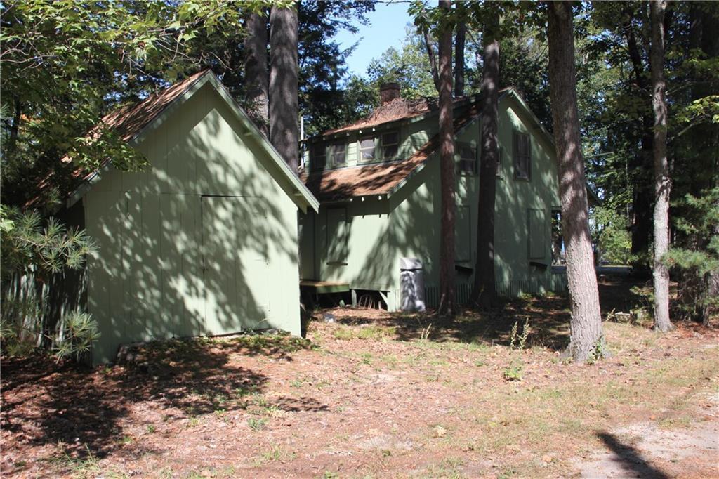 Cottage and garage from King St.