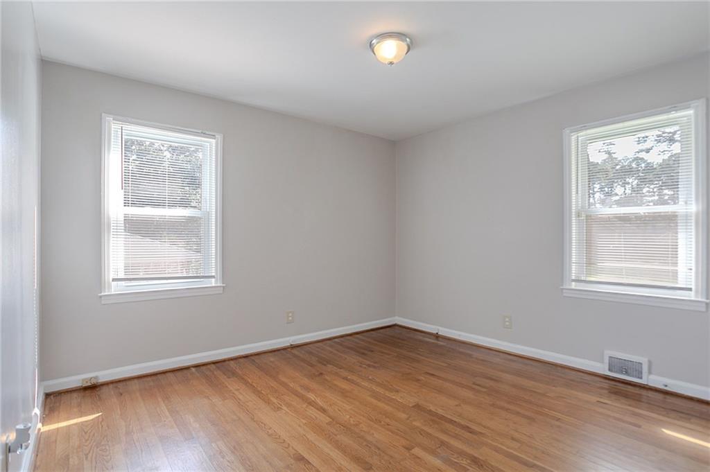 573 Allgood Road Stone Mountain, GA 30083 - Photo 21 of 31