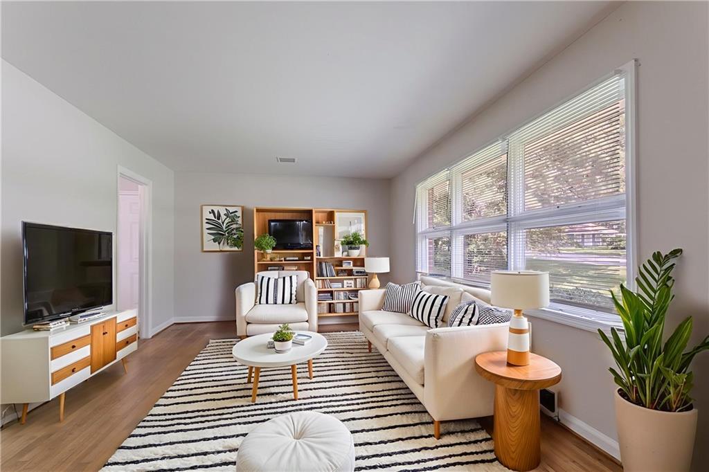 573 Allgood Road Stone Mountain, GA 30083 - Photo 4 of 31