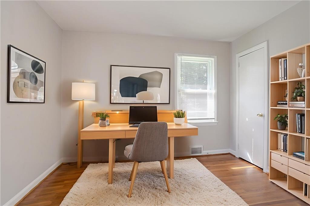 573 Allgood Road Stone Mountain, GA 30083 - Photo 6 of 31