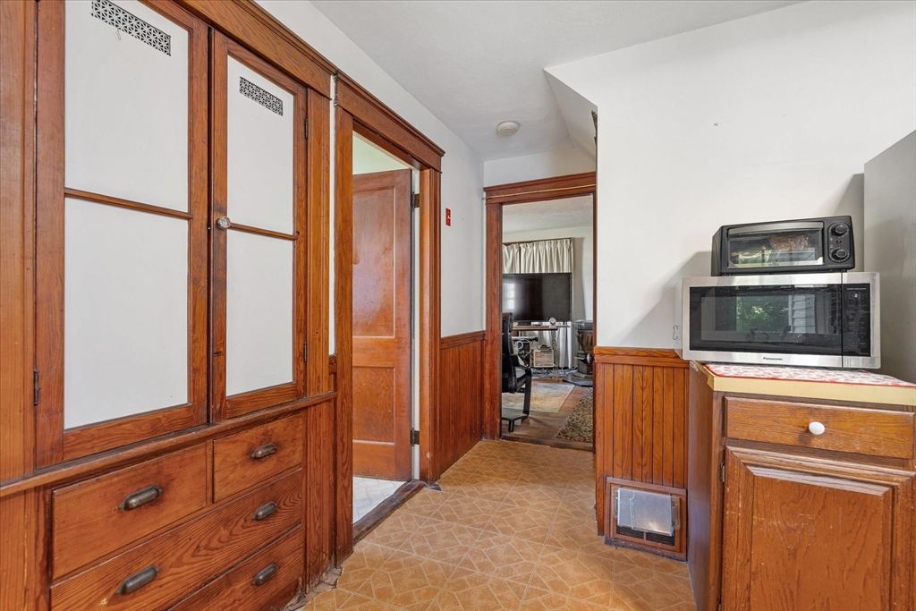 3 Barre Paxton Road Rutland, MA 01543 - Photo 14 of 35
