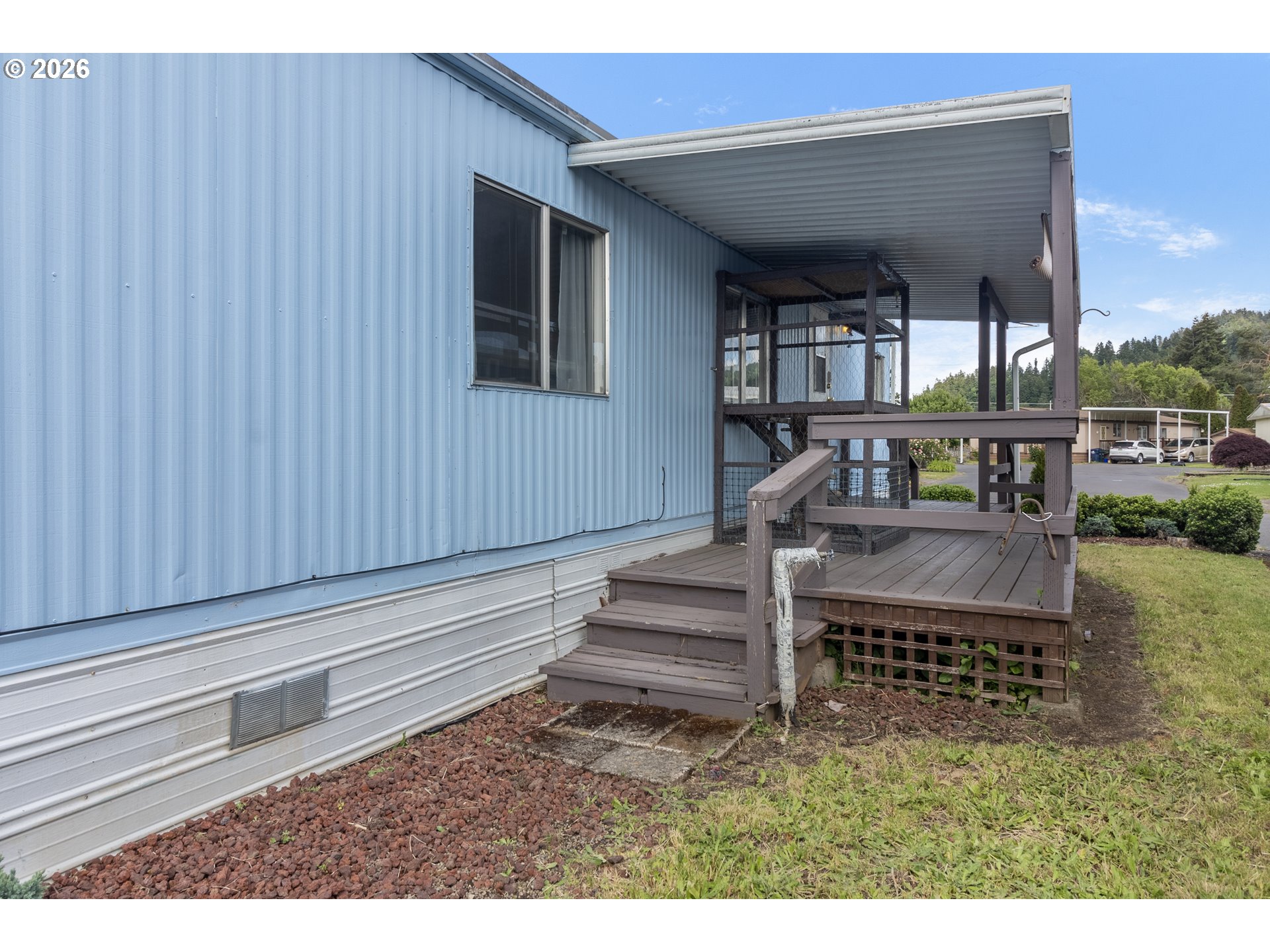 5335 Main Street, Unit 34 Springfield, OR 97478 - Photo 24 of 27 Patio