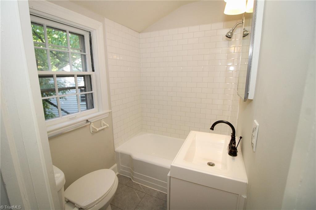 101 Mendenhall Road, Unit A Jamestown, NC 27282 - Photo 34 of 45 Gallery Image 34