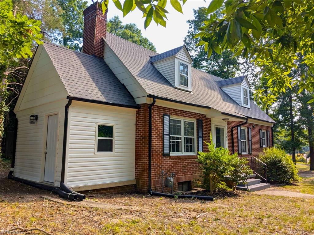 101 Mendenhall Road, Unit A Jamestown, NC 27282 - Photo 4 of 45 Gallery Image 4