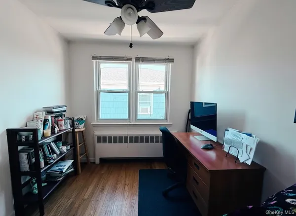 $2,900 | 525 East Olive Street, Unit UPPR, Long Beach, NY 11561