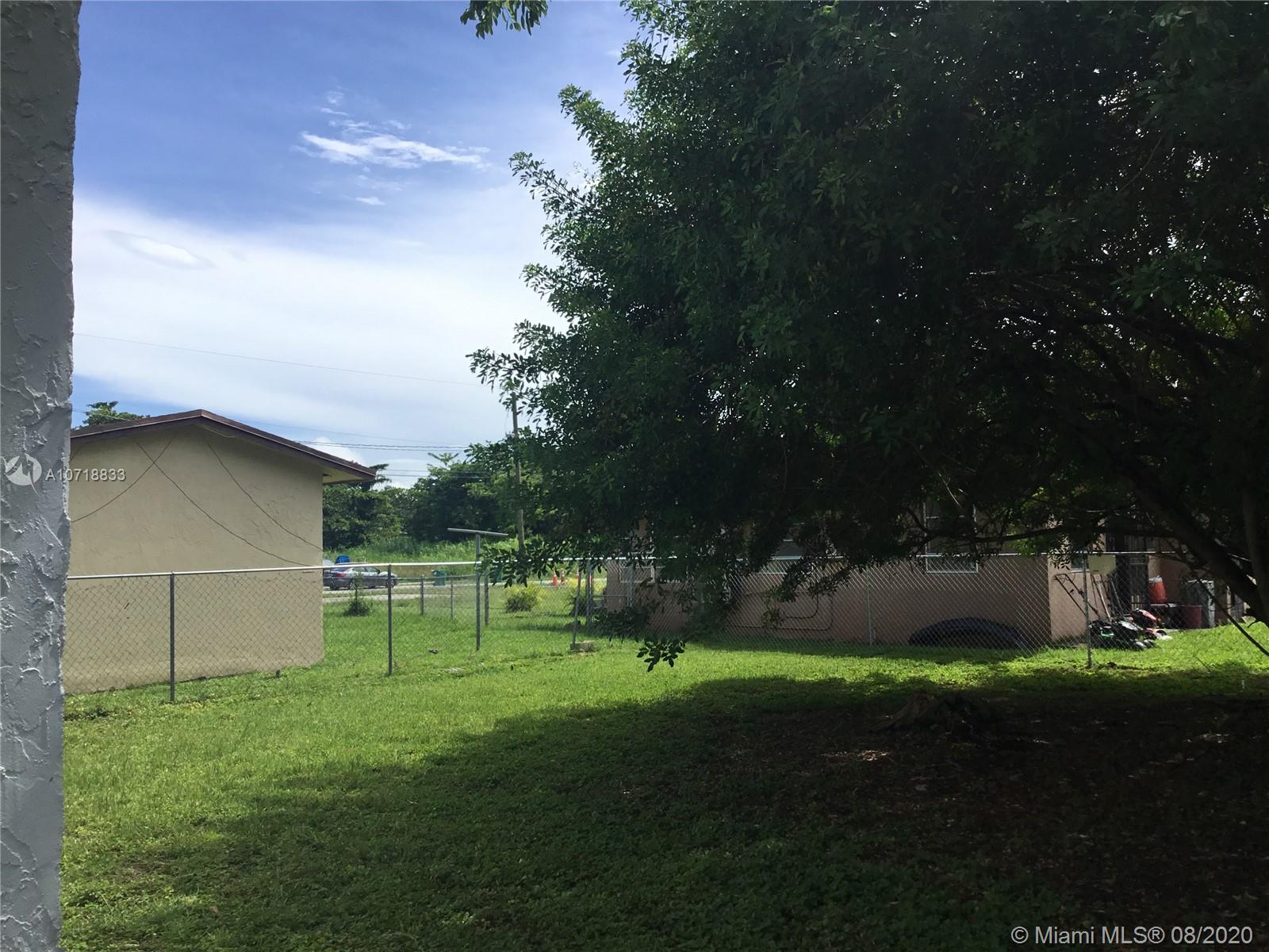 17821 Southwest 103rd Avenue Miami, FL 33157 - Photo 31 of 32