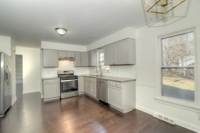 $519,500 | 2309 Sudbury Lane, Geneva, IL 60134