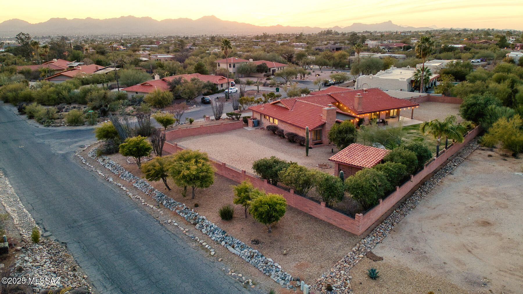 1151 East Rudasill Road Tucson, AZ 85718 - Photo 43 of 47 Gallery Image 43