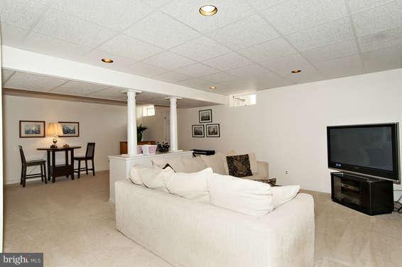 16915 Hoskinson Road Poolesville, MD 20837 - Photo 25 of 30 Interior General