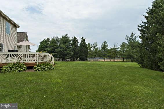 16915 Hoskinson Road Poolesville, MD 20837 - Photo 29 of 30 Exterior Rear