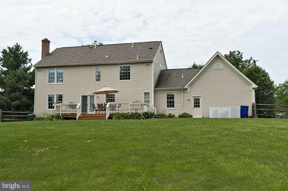 16915 Hoskinson Road Poolesville, MD 20837 - Photo 30 of 30 Exterior Rear