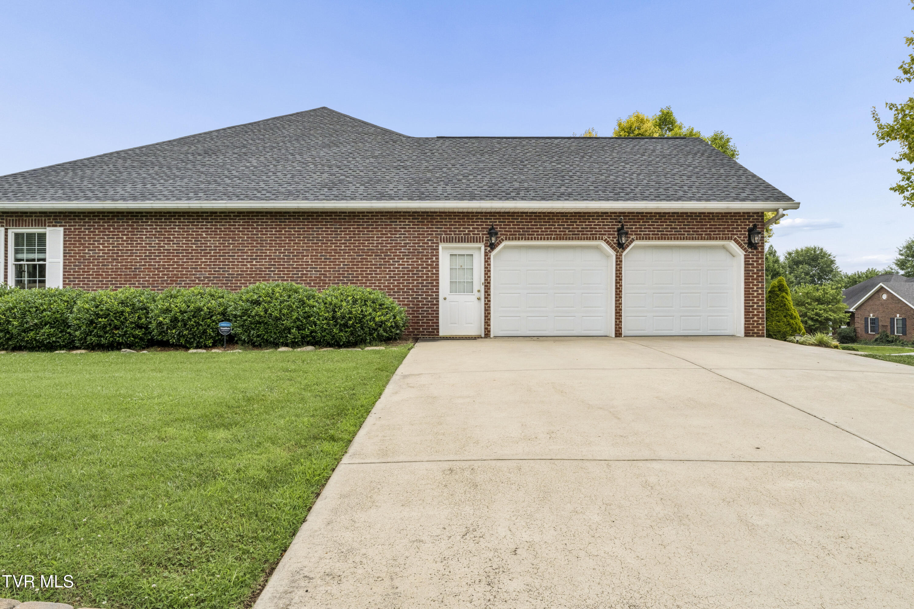13 East Ridgefield Court Greeneville, TN 37745 - Photo 8 of 73 EeastFRidgefield-64