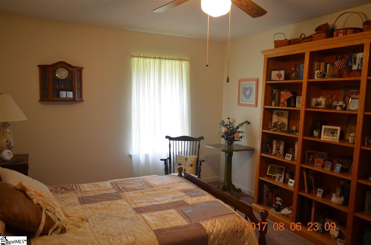 1025 Old Shoals Junction Road Donalds, SC 29638 - Photo 11 of 26