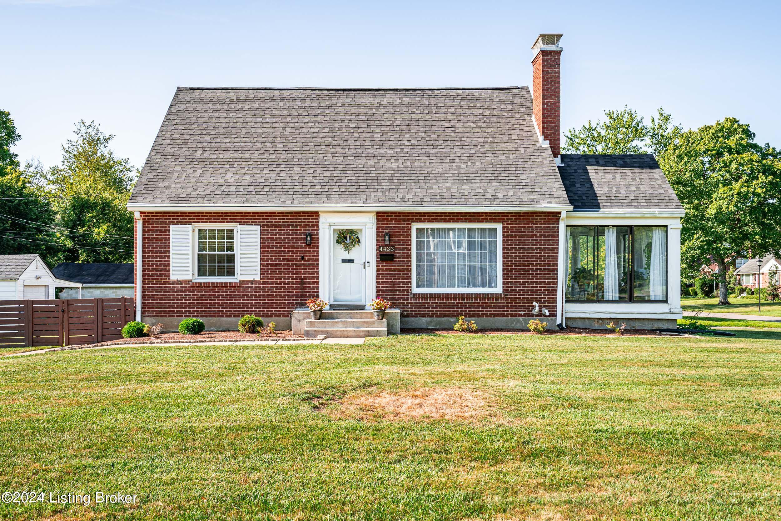 4433 Blenheim Road Louisville, KY 40207 - Photo 3 of 52 4433 Blenheim Rd-6