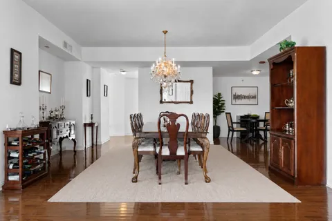 $1,375,000 | 21 East Huron Street, Unit 2803, Chicago, IL 60611