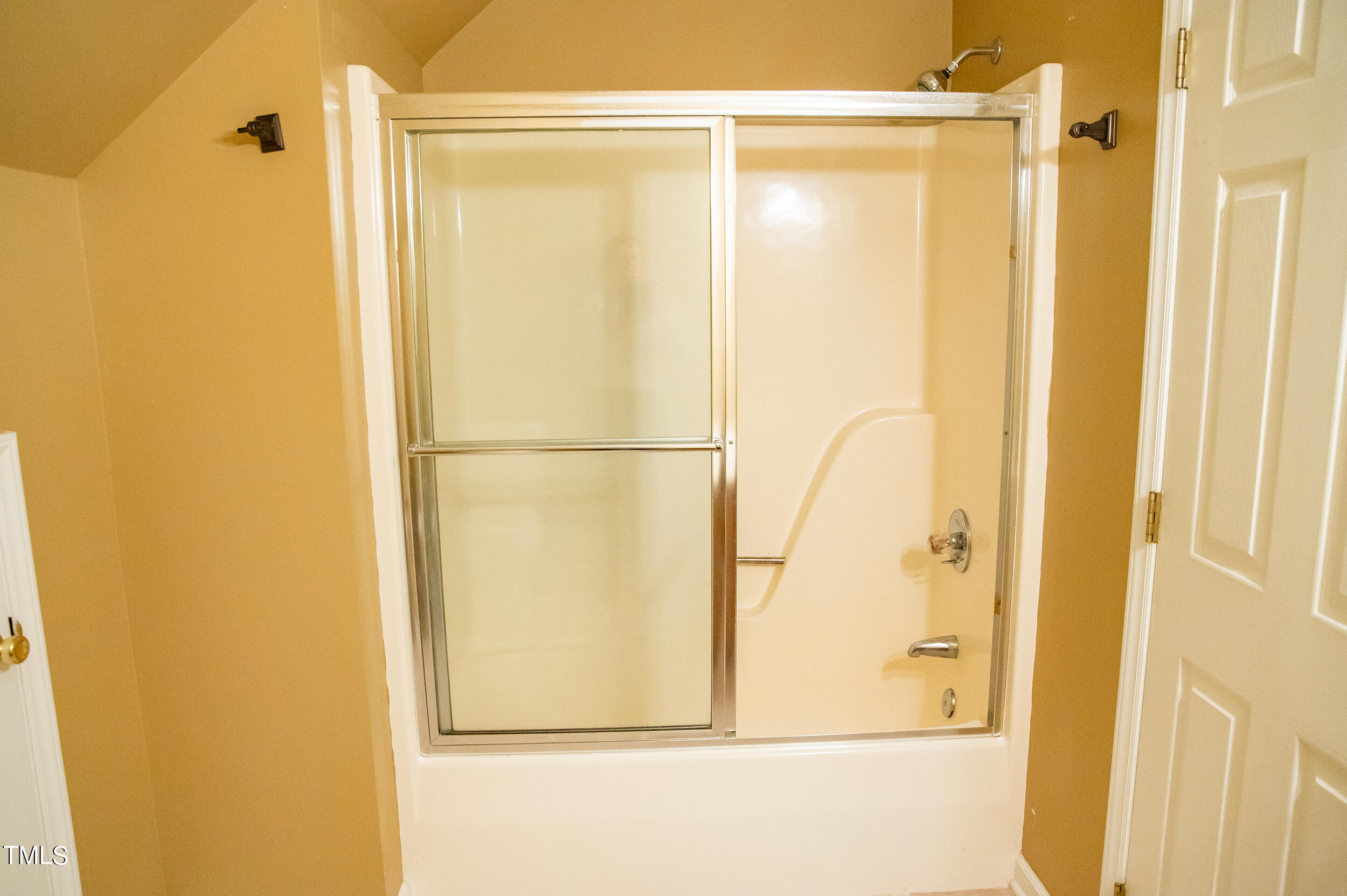 5 Banbury Drive Roxboro, NC 27573 - Photo 41 of 66 a bathroom with a shower