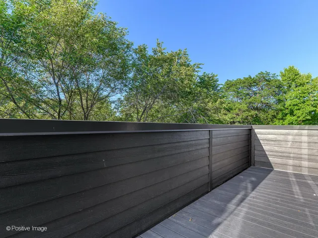 $4,200 | 2345 West Morse Avenue, Chicago, IL 60645