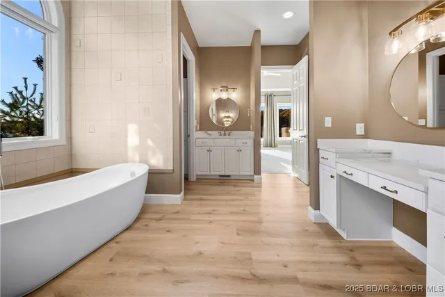 $2,750,000 | 489 Forestridge Lane, Sunrise Beach, MO 65079