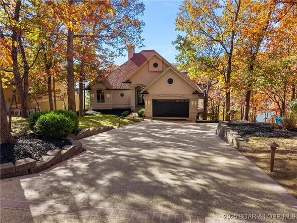 $2,750,000 | 489 Forestridge Lane, Sunrise Beach, MO 65079