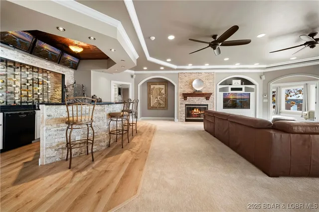 $2,750,000 | 489 Forestridge Lane, Sunrise Beach, MO 65079