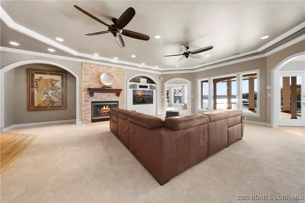 $2,750,000 | 489 Forestridge Lane, Sunrise Beach, MO 65079