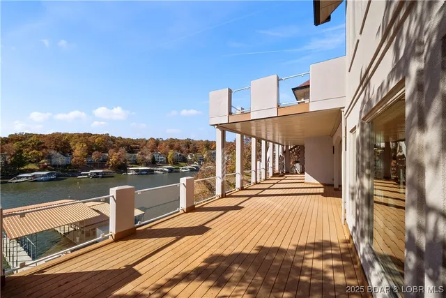 $2,750,000 | 489 Forestridge Lane, Sunrise Beach, MO 65079