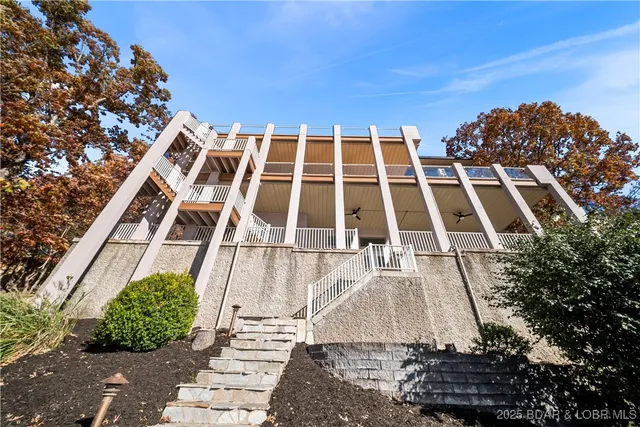 $2,750,000 | 489 Forestridge Lane, Sunrise Beach, MO 65079