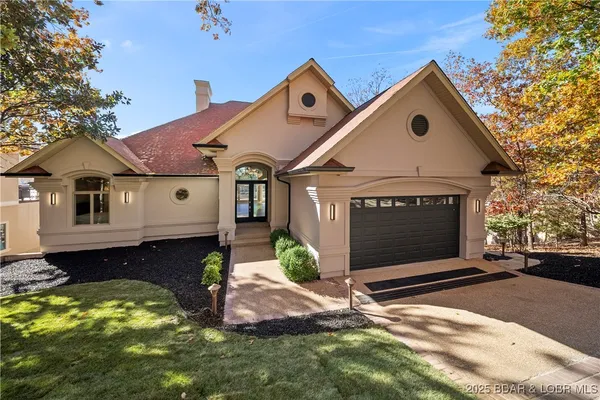 $2,750,000 | 489 Forestridge Lane, Sunrise Beach, MO 65079