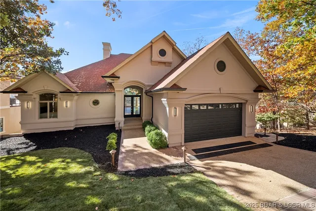$2,750,000 | 489 Forestridge Lane, Sunrise Beach, MO 65079