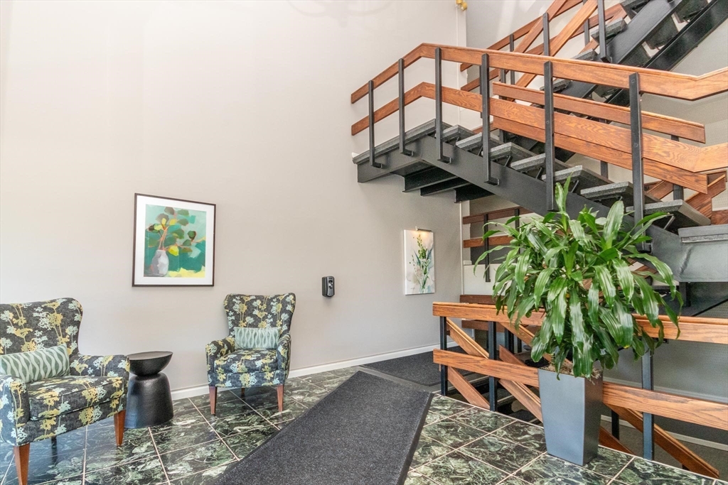 1202 Greendale Avenue, Unit 124 Needham, MA 02492 - Photo 4 of 14