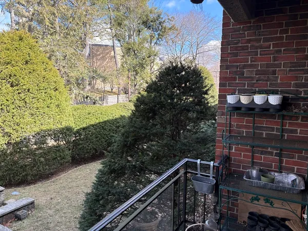 $415,000 | 1202 Greendale Avenue, Unit 124, Needham, MA 02492