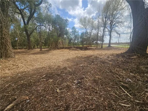 $199,000 | 15411 River Road, Hahnville, LA 70057