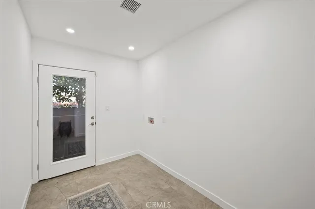 $1,670,000 | 14328 Emelita Street, Sherman Oaks, CA 91401
