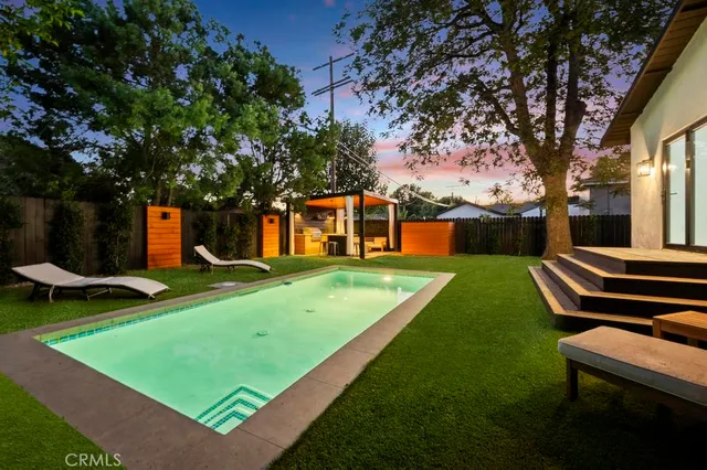 $1,670,000 | 14328 Emelita Street, Sherman Oaks, CA 91401