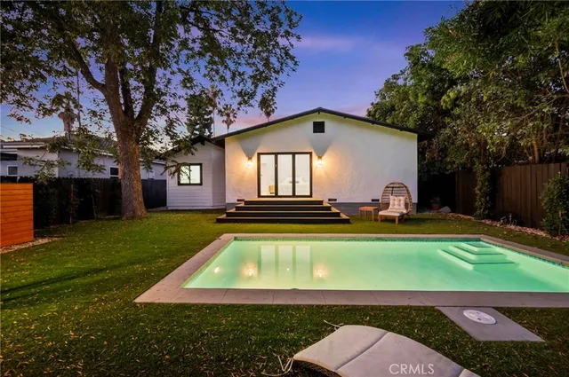 $1,670,000 | 14328 Emelita Street, Sherman Oaks, CA 91401