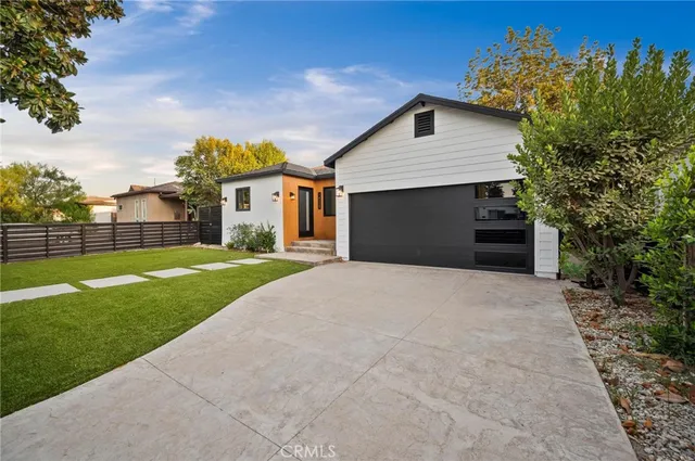 $1,670,000 | 14328 Emelita Street, Sherman Oaks, CA 91401
