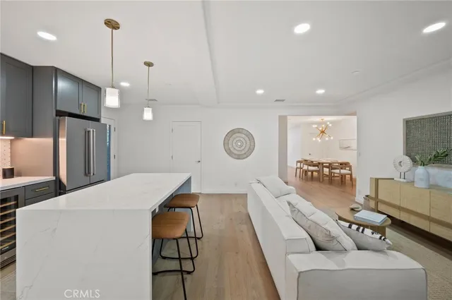 $1,670,000 | 14328 Emelita Street, Sherman Oaks, CA 91401