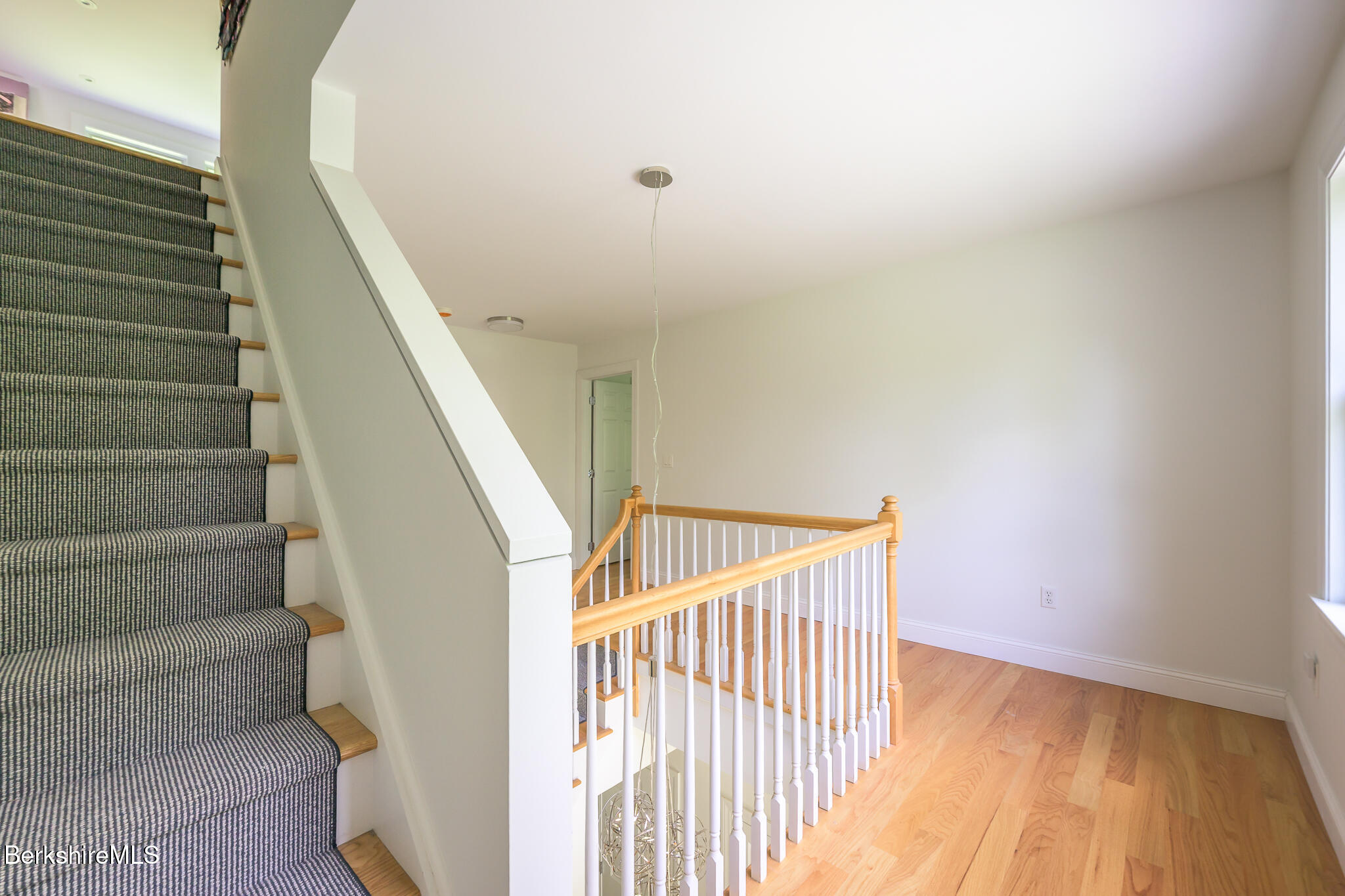 50 Old Village Road Alford, MA 01230 - Photo 43 of 66 3rd floor