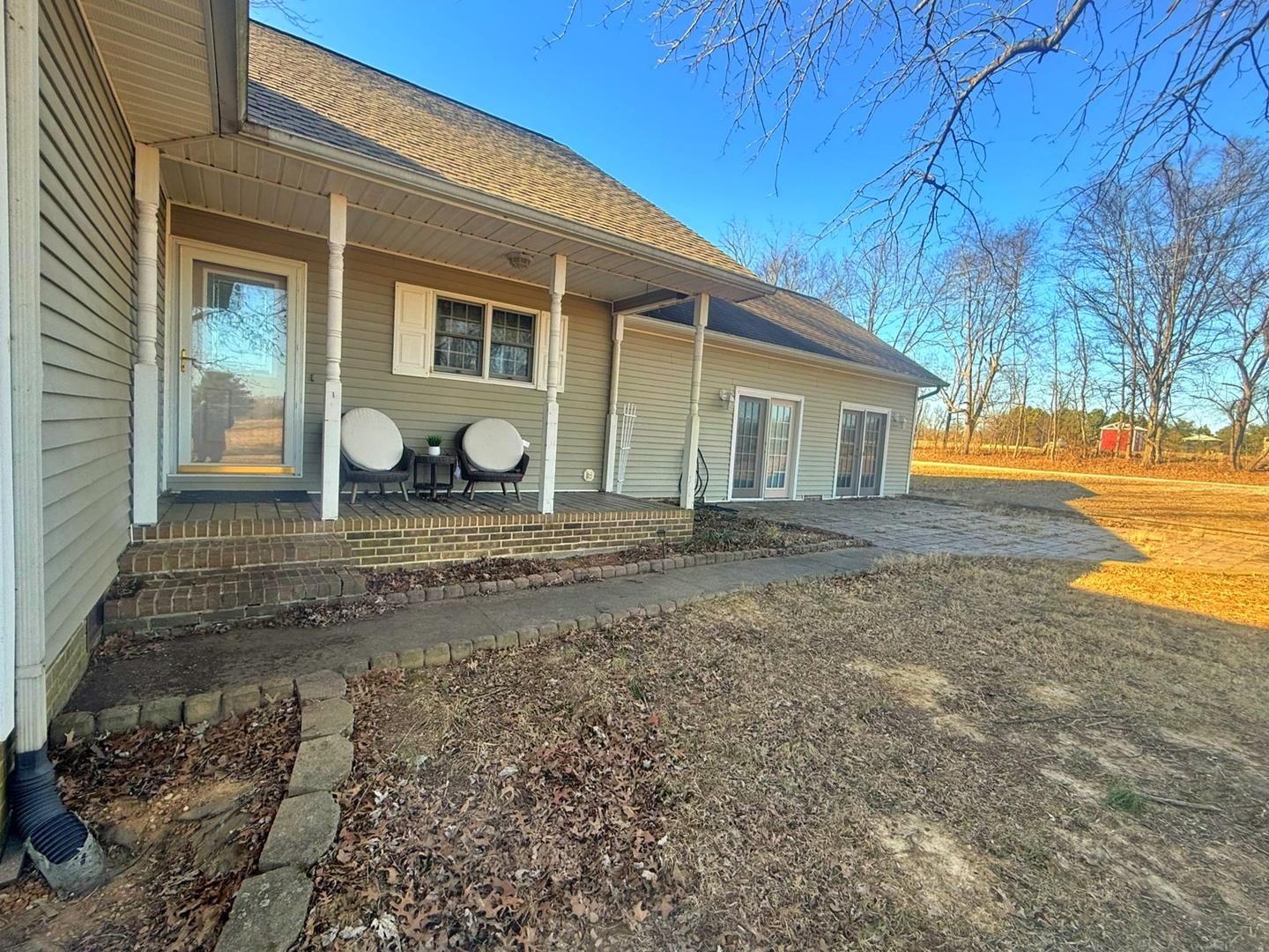 3675 Macedonia Road Metropolis, IL 62960 - Photo 19 of 50 a house view with a backyard space