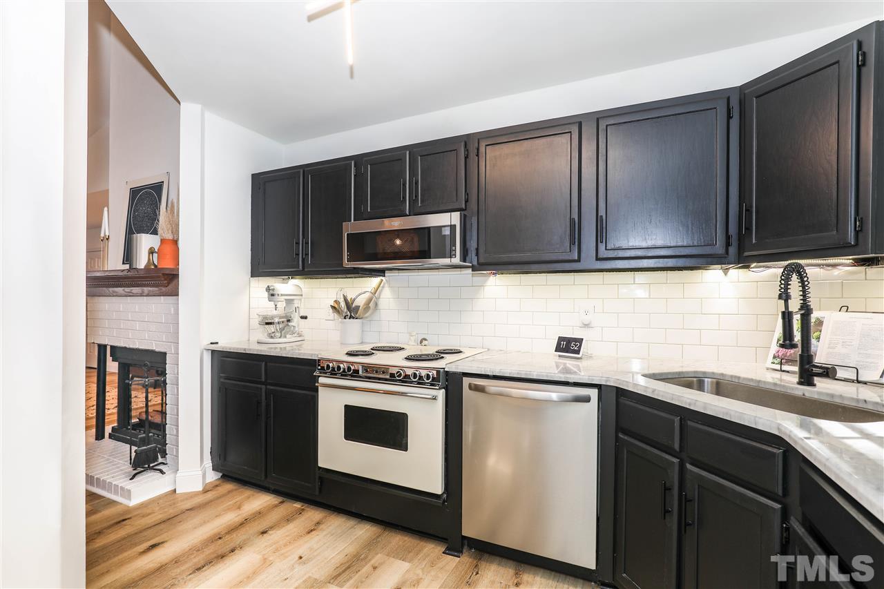 1732 Netherfield Lane Raleigh, NC 27610 - Photo 11 of 26 Gallery Image 11