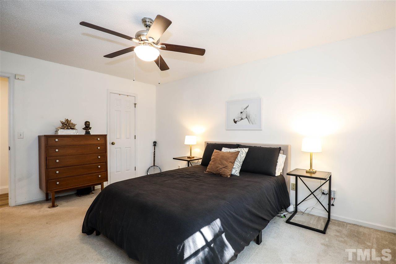 1732 Netherfield Lane Raleigh, NC 27610 - Photo 15 of 26 Gallery Image 15
