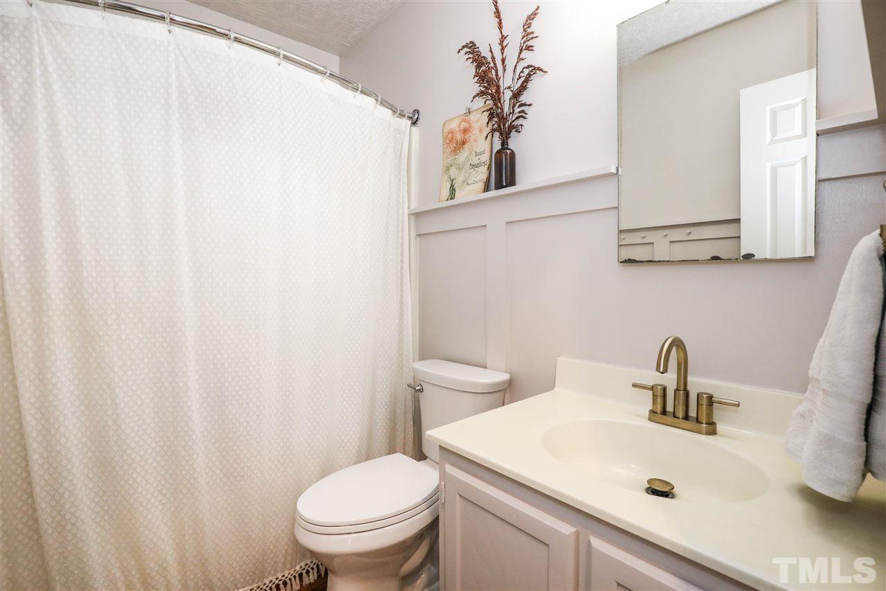 1732 Netherfield Lane Raleigh, NC 27610 - Photo 19 of 26 Gallery Image 19
